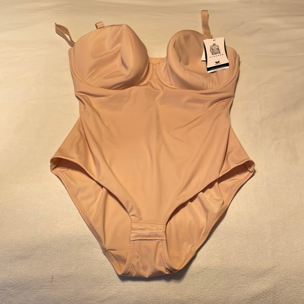 Wacoal Reshape strapless/convertible bodybriefer
